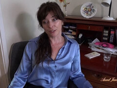 Amateur, Gros seins, Britannique, Hd, Mère que j'aimerais baiser, Bureau, Pov, Jarretelles