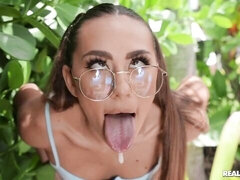 Grande cazzo, Pompino, Da dietro, Tette naturali, Magra, Ragazza, Tette