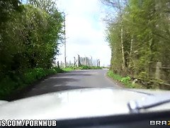 Pre-wedding fucking in car