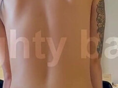 18 let, Amatéři, Klitoris, Latinské, Pička, Jezdectví, Tetování, Teenka