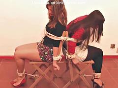 Bdsm, Velike joške, Bondage, Fetiš, Gagging, Hardcore, Lezbijke, Joške