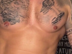 Amatør, Sædskud, Fetish, Onani, Solo, Tatovering