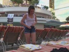 Fürdő ruha, Gesztenyebarna, Baba, Filigrán alkatú, Pirszing, Nézőpont, Vékony, Begyek