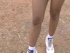 18 ans, Asiatique, Érotique, Lingerie, Seins naturels, Softcore, Sport, Adolescente