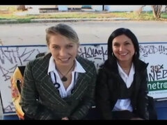 18, Mačiatko, Kuřba, Výprask, Prirodzené prsia, Na verejnosti, Teenka, Kozičky