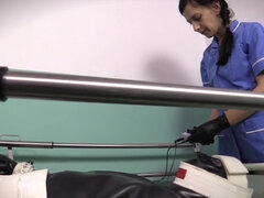 Μελαχροινή, Γυναικεία επιβολή, Ώριμη γυναίκα, Παιχνίδια