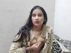 18 ans, Anal, Cul à la bouche, Bisexuelle, Collège université, Petite femme, Chatte, Jarretelles