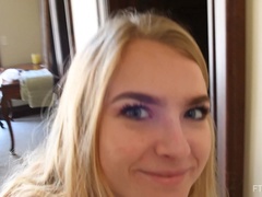 Lähikuva, Mekko, Ääripää, Korkokengät, Orgasmi, Soolo, Squirting, Lelut
