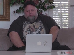 Duży kutas, Duże cycki, Brunetka, Cycata, Wytrysk, Twarzowy, Mamuśka, Punkt widzenia