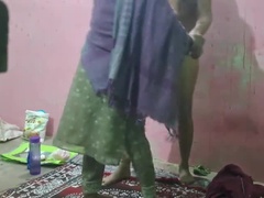 Asiatisk, Badrum, Familj, Hemmafru, Indisk, Latina, Styvmamma, Fru
