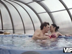 Бикини, Минет, Папочка, Секс без цензуры, Хд, Бассейн, Молоденькие