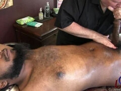 Grosse bite, Sucer une bite, Tir de sperme, Homosexuelle, Poilue, Branlette thaïlandaise, Interracial, Massage