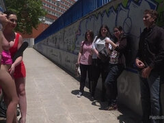 Pik sutte, Trældom, Kvinde, Ydmidelse, Smerte, Offentlig, Straf, Hård sex