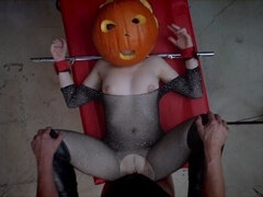 Bdsm, Pete, Sužnja, Najstnice