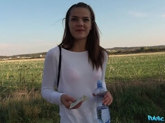 Amateur, Cul, Brunette brune, En levrette, Doigter, Pov, Chatte, Avaler