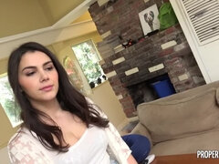 Μεγάλα βυζιά, Μελαχροινή, Σε στάση σκύλου στα τέσσερα, Ευρωπαίος, Ιταλός, Φυσικά βυζιά, Πρώτου προσώπου, Μουνί