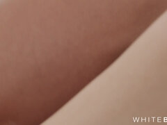 Veľké kozy, Kuřba, Britskej, Dildo, Na tvár, Honění, Piercing, Vyholené