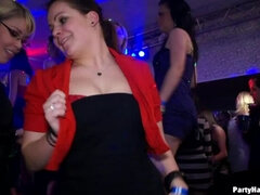 Leie, Schwarz, Cfnm, Bekleidet, Tanzen, Interrassisch, Orgie, Swingers