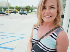 Amateur, Cul, Queue, Masturbation, Seins naturels, De plein air, Public, Nénés