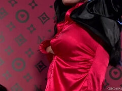 큰 가슴, 옷입고하기, 지배, 하드코어, 오르가슴, 셀카, 엉덩이 때리기, 스타킹