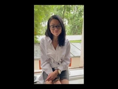 Amateur, Entrevista, Morena, Gafas, Fumando, Solo