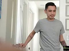 Asiatique, Sucer une bite, Hd, Léchez, Monstre, Orgasme, Chatte, Plan cul à trois