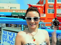 Pláž, Bikini, Kuřba, Exhibicionisti, Vyzlečené, Prirodzené prsia, Realita, Voyeur