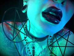 흑갈색 머리, 지배, 여자 지배, 페티쉬, 모욕, 정부, 문신