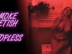 Amatör, Femdom, Milf, Naturliga tuttar, Röker, Softcore, Solo, Tatuering