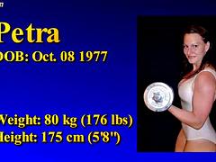 Blondína, Brunetka, Fetiš