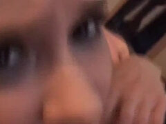 Grosser arsch, Grosse titten, Blasen, Tochter, Handjob, Orgasmus, Zierlich, Taboo