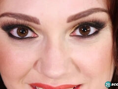 Bbw, Brunetka, Prstění, Gaping, Honění, Vyholené, Sólo, Punčochy