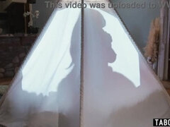 Peitos grandes, Negroa, Peituda, Ébano negroa, Família, Tabu, Adolescente