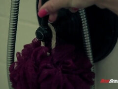 Brunetka, Cycata, Głebokie gardło, Płeć żeńska, Naturalny, Orgazm, Solo, Cycki