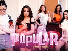 Брюнетки, Пальцем, Поцелуи, Лизание, Мастурбация, Бритые, Молоденькие, Втроем