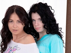 Κώλος, Μαύρος, Μελαχροινή, Σκληρό, Φιλί, Γλείψιμο, Έφηβος, Τρίο