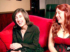 Amador amadora, Mulher linda e grande, Morena, Gordinho, Masturbação, Ao ar livre cartaz de rua outdoor