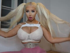 Rumpa, Blondin, Dildo, Fingering, Gym, Onani, Solo, Webb kamera