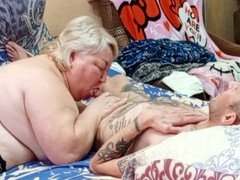 Da bunda para a boca, Mulher linda e grande, Boquete, Gozar na boca, Maduroa, Mãe gostosa, Mamãe, Madrasta