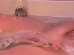 Teta, Blondinka, Samozadovoljevanje