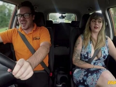 Amateur, Tetas grandes, Coche, Estilo perrito, Al aire libre, Pov, Nalgadas, Tetas