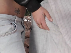 This hot babe does her mature lover in the sun