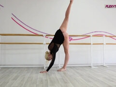 금발의, 유연한, Hd, 나체, 조그마한, 소프트코어, 운동, 청소년