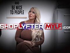 Vacker, Blondin, Avsugning, Sperma shot, Handjobb, Hardcore, Pov, Tonåring