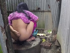 18 éves, Néni, Házi készítésű, Indiai, Érett koros, Szabadban, Filigrán alkatú, Wc