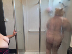 Enthousiasteling, Mooie dikke vrouwen, Brits, Stel, Fetisj, Rijpe lesbienne, Douche