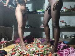 Iso perse, Suihinotto, Intialainen, Suudella