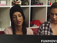 FUNMOVIES - Ambidextrous sweeties sharing a firm man meat