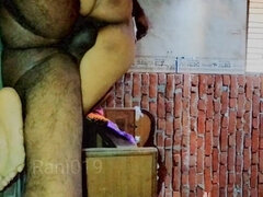 18, Veľký zadok, Kuřba, Creampie, Striekanie semena, Indické, Prirodzené prsia, Bradavky