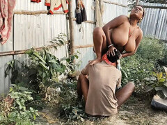 18 anos, Bundão, Peitos grandes, Latina, Mamilos, Ao ar livre cartaz de rua outdoor, Adolescente, Esposa